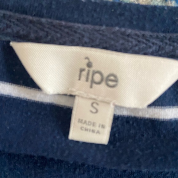 Breastfeeding Dress - Picture 3 of 3